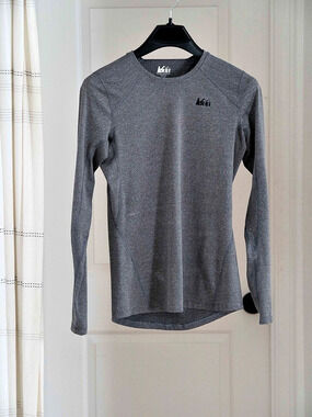 REI Co-op Long-Sleeve Baselayer- Gray- Small- Like New